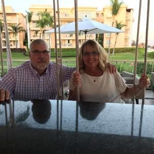 Meet your Posher, Leslie